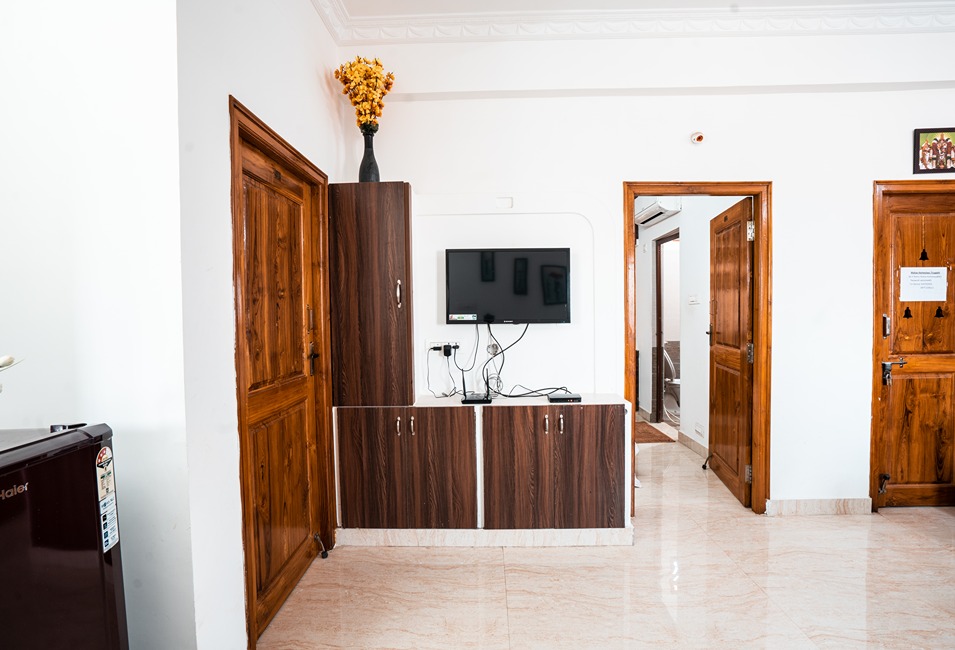 Double Bed Room (9)