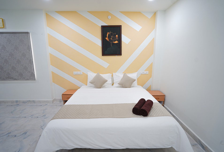 Studio Apartments (22)